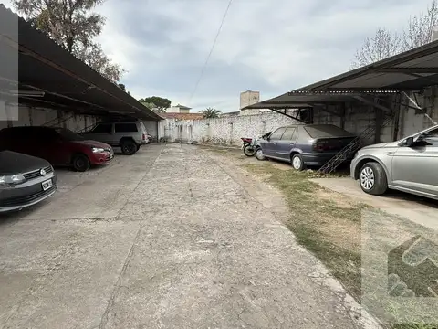 Excelente lote de terreno para inversores- a media cuadra del nvo centro shopping  - pla9477
