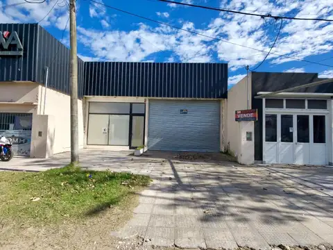 Galpón de 250 m² con entrada para camión!