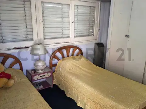 VENTA CHALET en dos plantas -3 Dormitorios en Remedios de Escalada