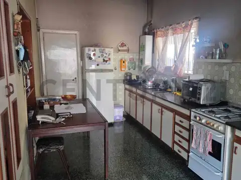 Villa de Luján 3200, Piso 0