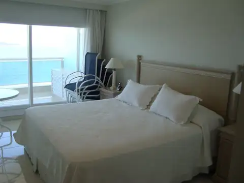 Departamento en Alquiler Temporal con 1 cocheras