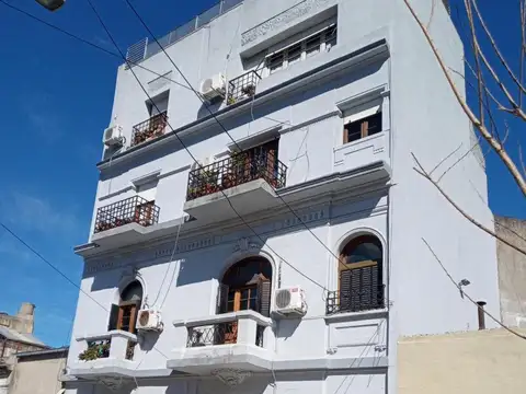 PH en venta - 2 Dormitorios 2 Baños - Barracas