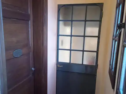 Depto Tipo Casa en Venta de 5 ambientes