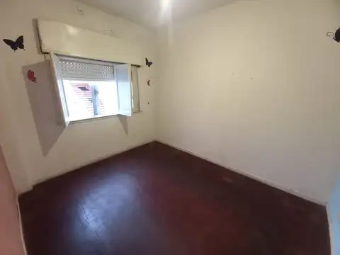 Almafuerte 4200, Piso 1