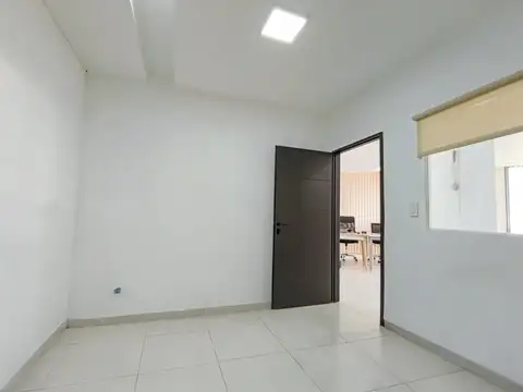 Avenida del Puerto al 200