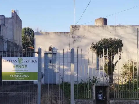 Venta casa 3 ambientes Haedo