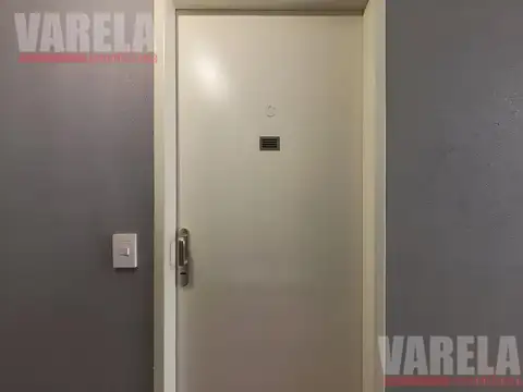 Depto Tipo Casa en Venta en Villa del Parque, USD 128.000