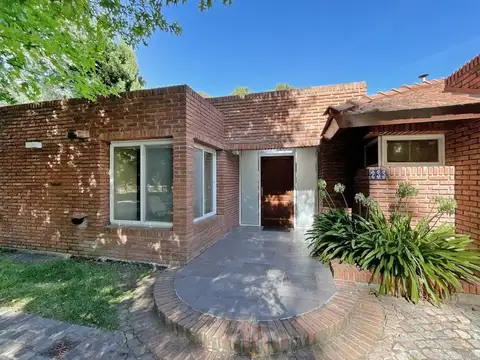 Casa en Alquiler 52 años