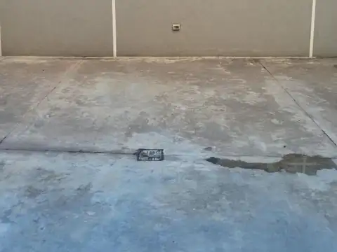 Cochera en Alquiler Fija