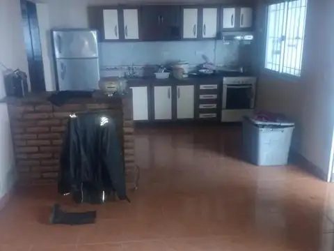 Av. Jose De San Martin 2700