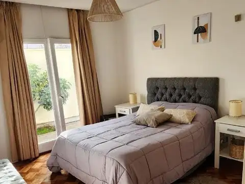 Casa 6 ambientes con 1 baño