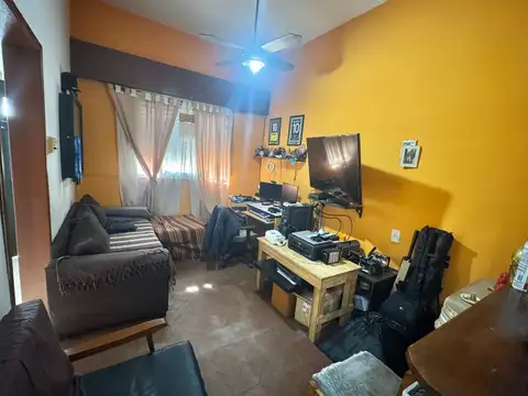 Depto Tipo Casa en Venta de 5 ambientes
