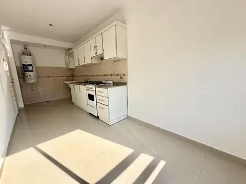 Martín Irigoyen 500, Piso 2