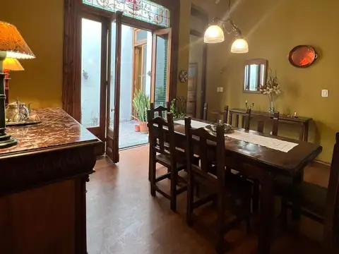 CASA EN VENTA LA BOCA COCHERA REFACCIONADA