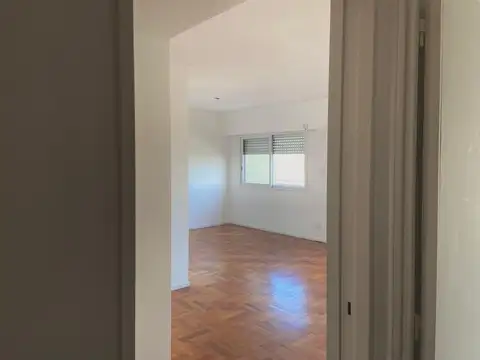 Departamento 5 ambientes con 4 baños