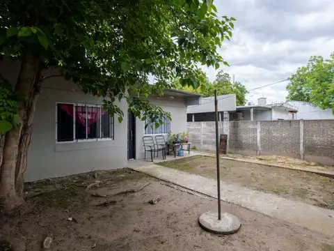 VENTA CASA MULTIFAMILIAR PATIO GARAJE I. CASANOVA