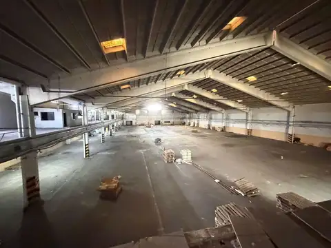 Alquiler Deposito 4400 mts cub   Ofic Logistica Parque Industrial