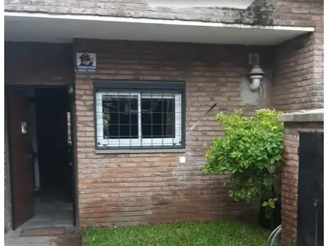 DUPLEX CON FONDO AMPLIO