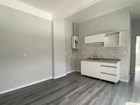 Oficina en Alquiler en Villa Martelli, USD 1.200