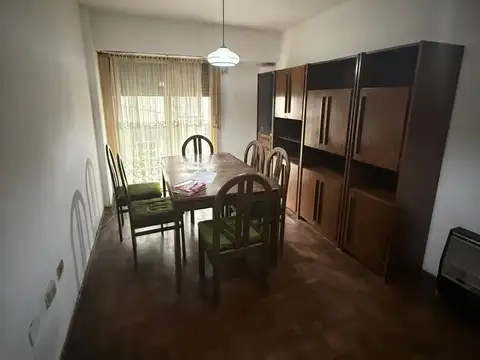 Presidente Roca 1600, Piso 2