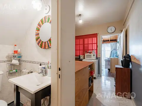 Depto Tipo Casa en Venta con 1 cocheras