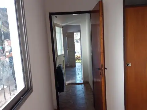 Depto Tipo Casa en Alquiler en La Reja, $ 450.000