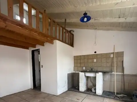 Los Aromos 551 , Piso 1