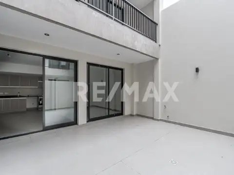 PH VENTA 3AMB Y PATIO PROPIO PATERNAL APTO CREDITO