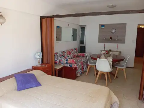 Temporada - 1 amb dividido al cfte  - cochera cub. - Entre Rios 2100 - Plaza Colón - Mar del Plata