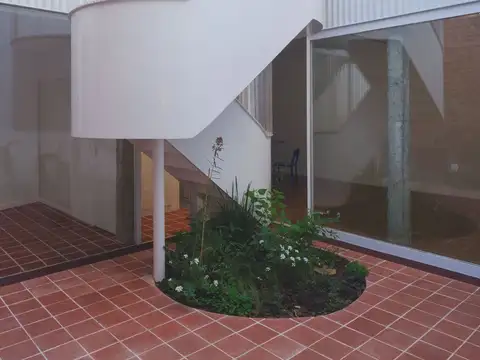 Depto Tipo Casa 3 ambientes con 2 baños