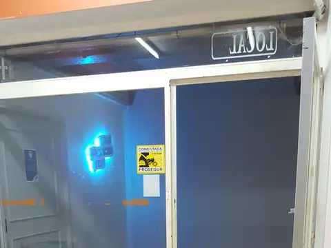 Av Corrientes  al 2400