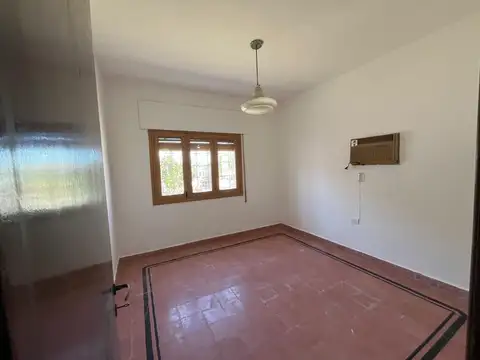 Casa en Venta en Alberdi, USD 43.000