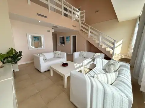 Departamento en Venta en Carilo, USD 580.000