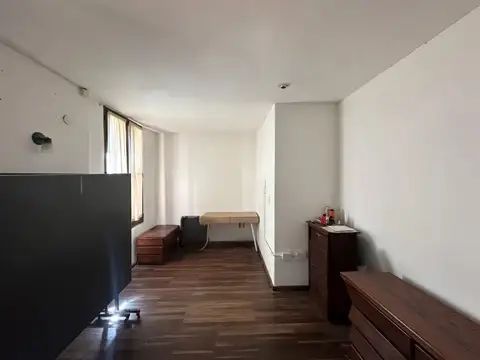 Depto Tipo Casa 4 ambientes con 2 baños