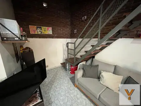 Depto Tipo Casa 3 ambientes con 1 baño