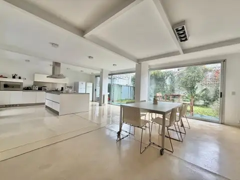Casa en Alquiler de 4 dormitorios