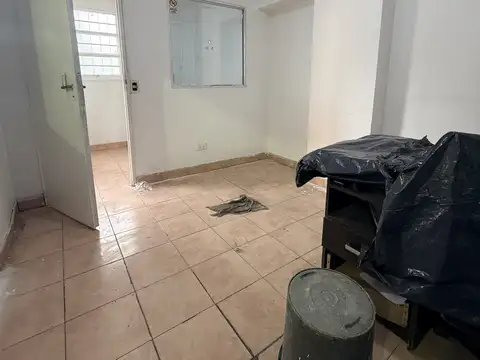Galpon en Alquiler en Caseros, $ 2.500.000