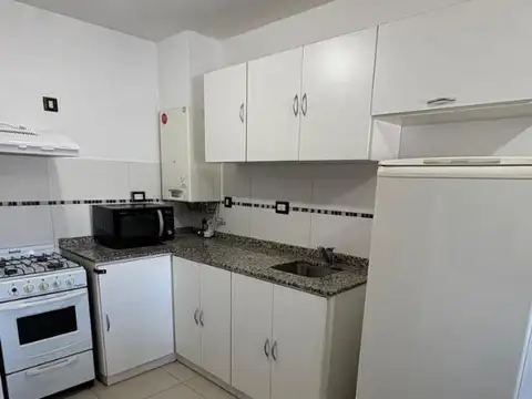Departamento en Alquiler en Centro, $ 600.000