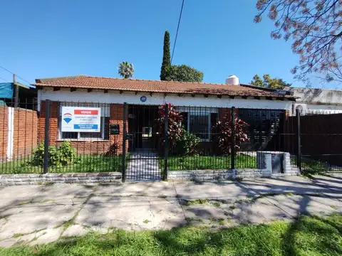 Venta casa 3 ambientes Ituzaingo