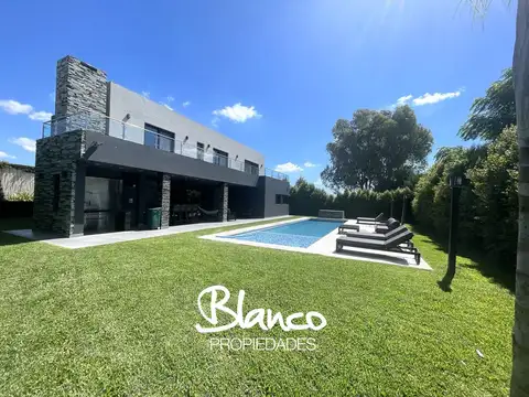 Casa  en Venta en Haras Santa Maria, Escobar, G.B.A. Zona Norte