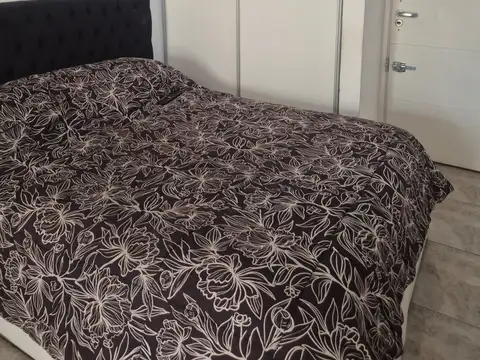 Departamento en Alquiler en Avellaneda, $ 400.000