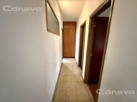 Depto Tipo Casa en Venta con 2 cocheras