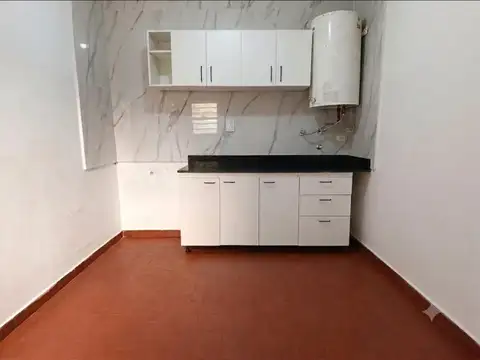 Casa en Alquiler con 1 cochera