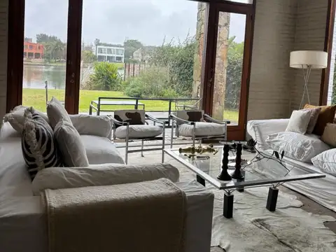 Casa en Venta en Santa Barbara, USD 850.000