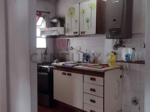 VENTA DEPTO 3 AMBIENTES PARQUE PATRICIOS, APTO CRÉDITO. ACEPTA PERMUTA