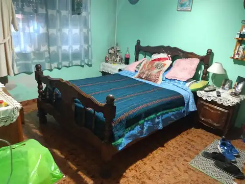 Casa en Venta en Isidro Casanova, USD 85.000