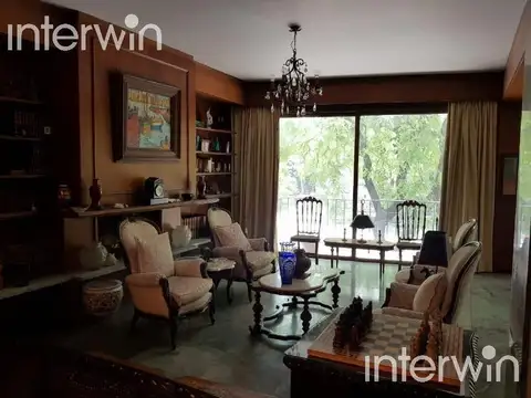 Av. Libertador  al 2100