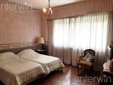 Departamento 5 ambientes con 2 baños