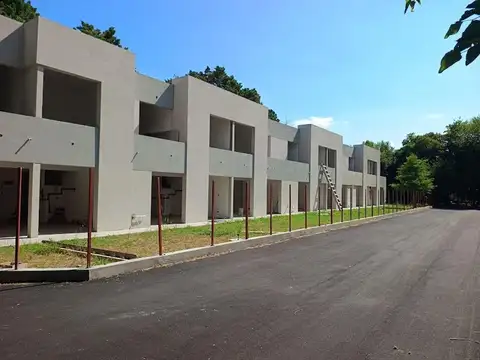 Venta Duplex Benavidez Village 3