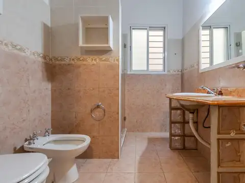 Casa en Alquiler 40 años